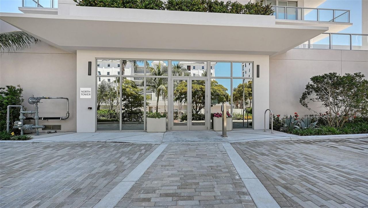 253 Golden Gate Point, Unit 401, Sarasota, FL 34236 Photo