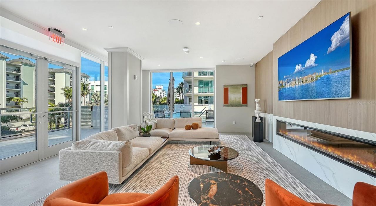 253 Golden Gate Point, Unit 401, Sarasota, FL 34236 Photo
