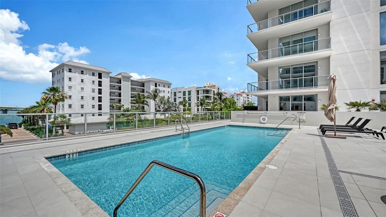 253 Golden Gate Point, Unit 401, Sarasota, FL 34236 Photo