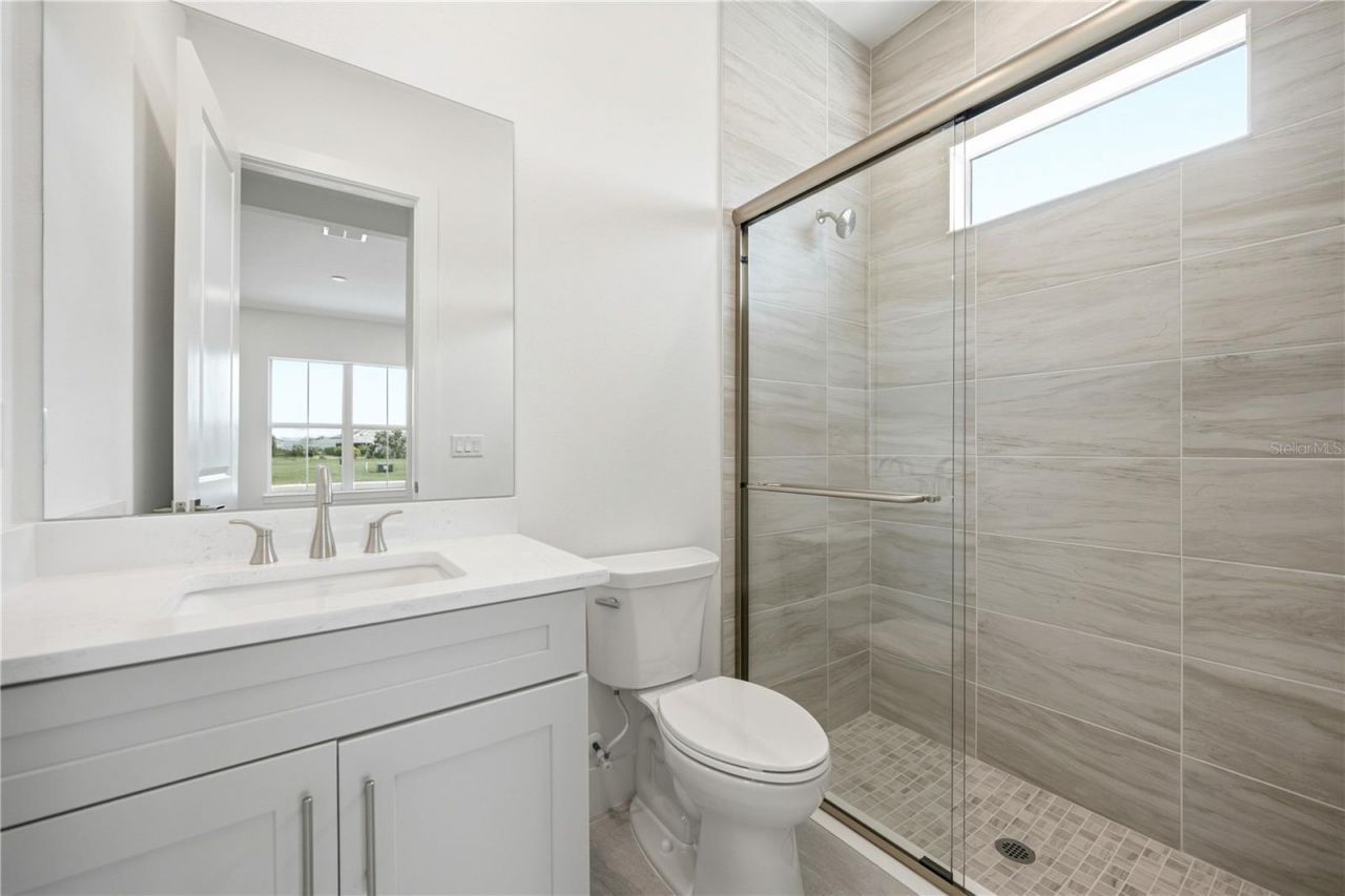17547 Palmiste Drive, Bradenton, FL 34202 Photo