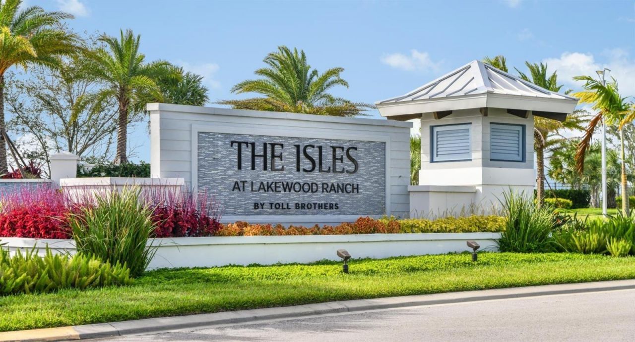 17547 Palmiste Drive, Bradenton, FL 34202 Photo