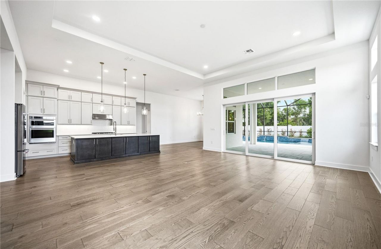 17547 Palmiste Drive, Bradenton, FL 34202 Photo