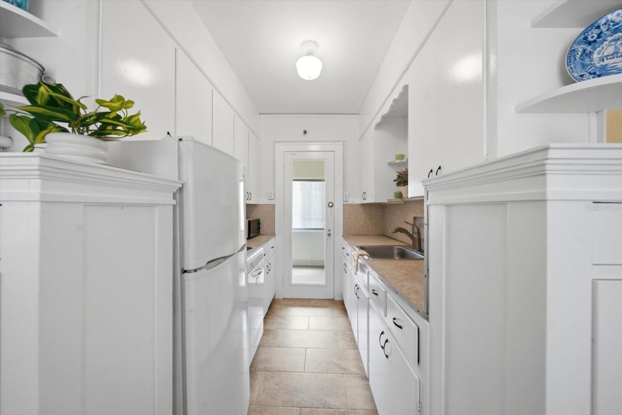 130 4th Avenue N, Unit 305, Saint Petersburg, FL 33701 Photo