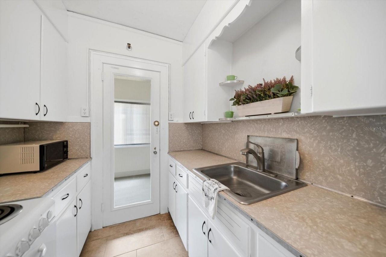 130 4th Avenue N, Unit 305, Saint Petersburg, FL 33701 Photo
