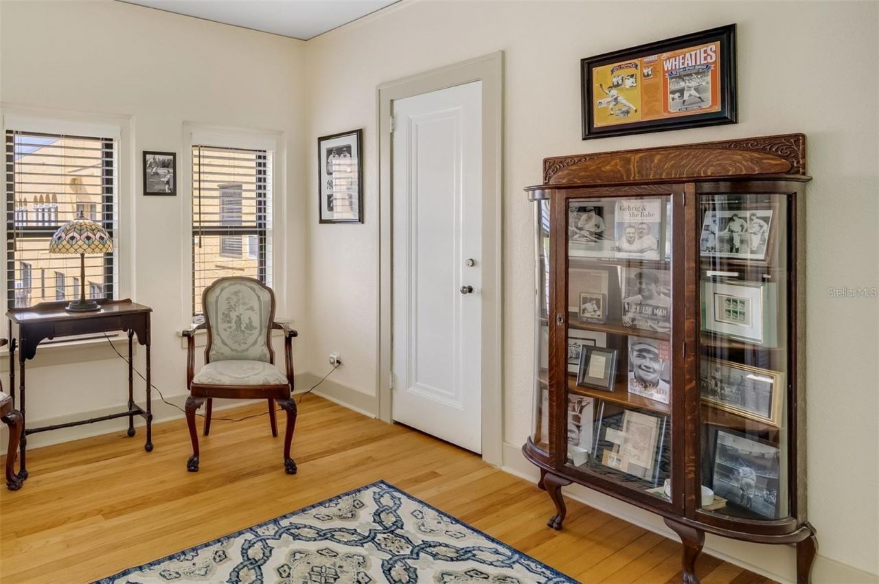 130 4th Avenue N, Unit 305, Saint Petersburg, FL 33701 Photo