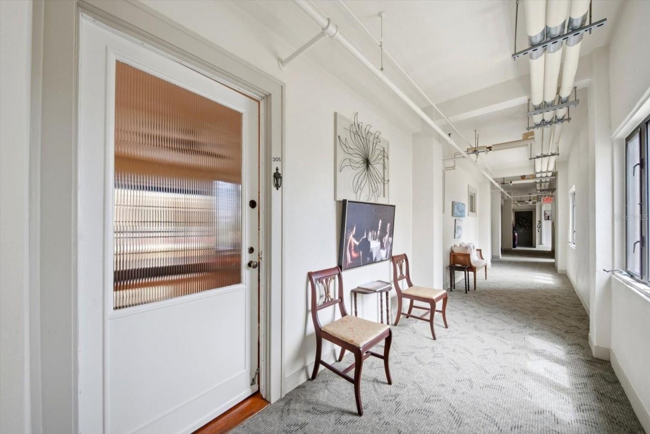130 4th Avenue N, Unit 305, Saint Petersburg, FL 33701 Photo