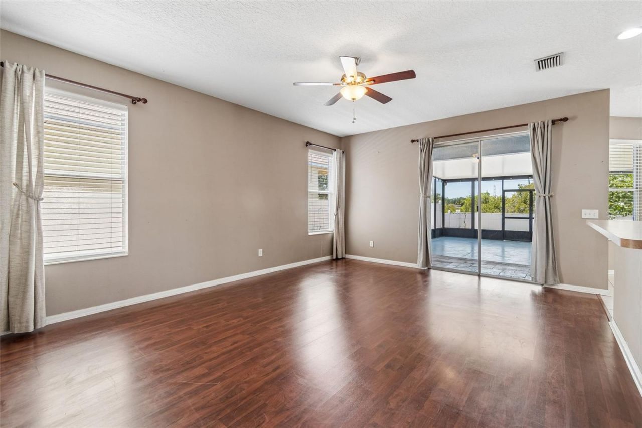 8718 Sandy Plains Drive , Riverview, FL 33578 Photo