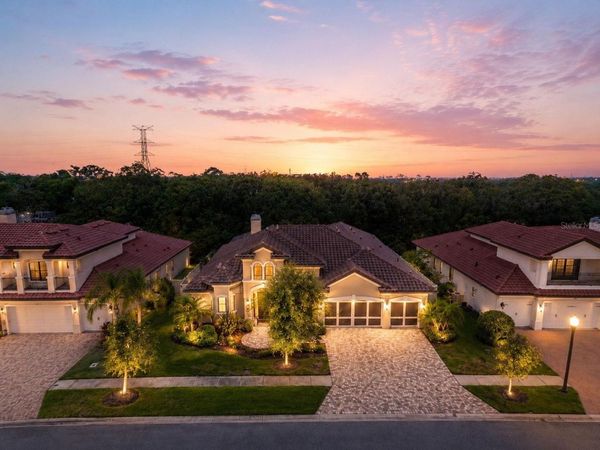 2165 MAJESTIC OAKS BOULEVARD , CLEARWATER, FL 33759