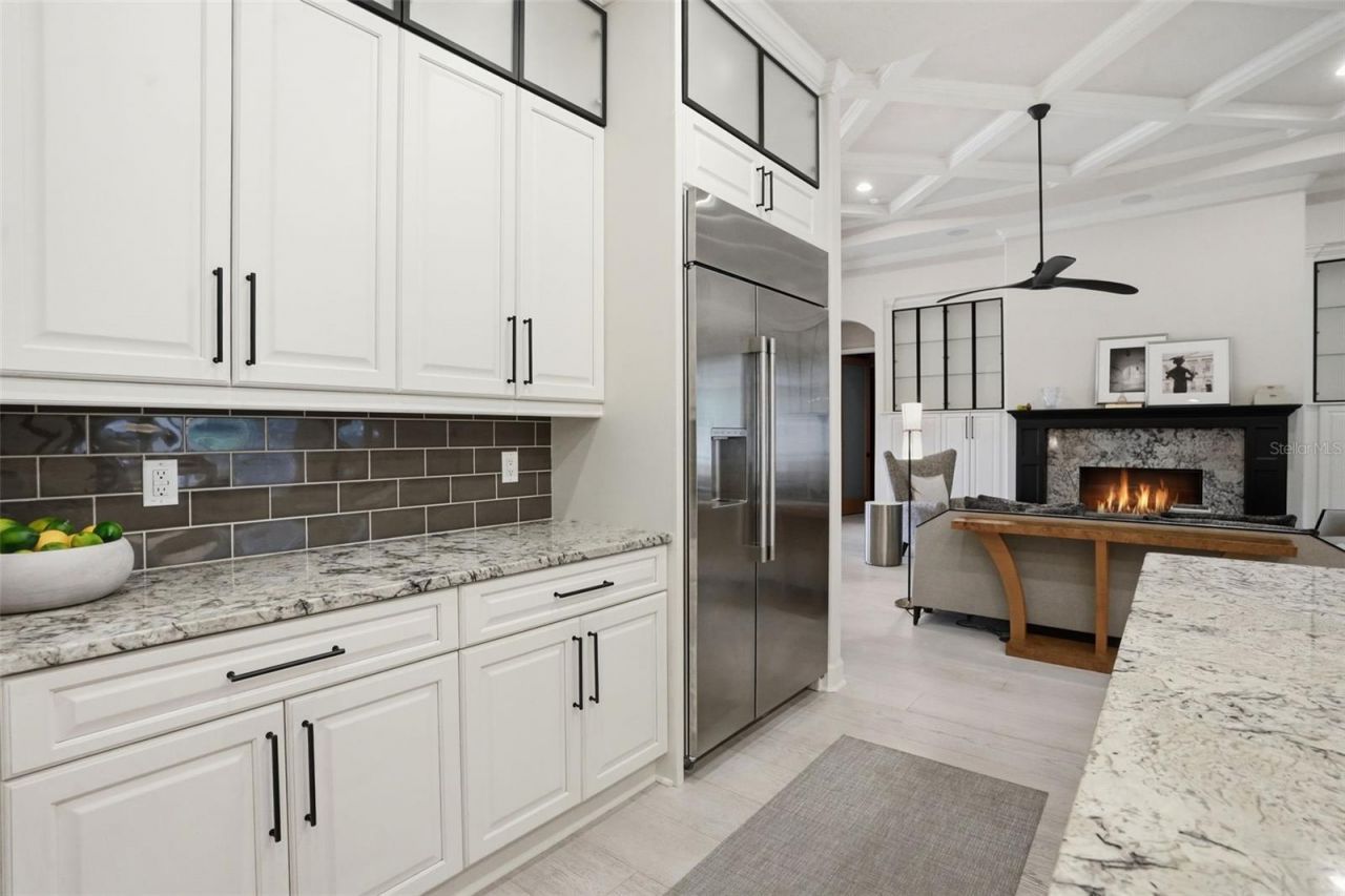 2165 Majestic Oaks Boulevard, Clearwater, FL 33759 Photo