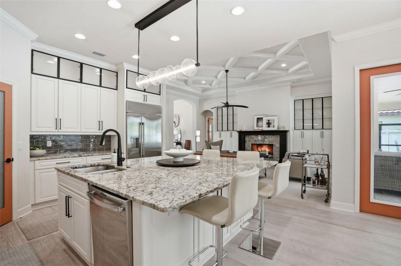 2165 Majestic Oaks Boulevard, Clearwater, FL 33759 Photo