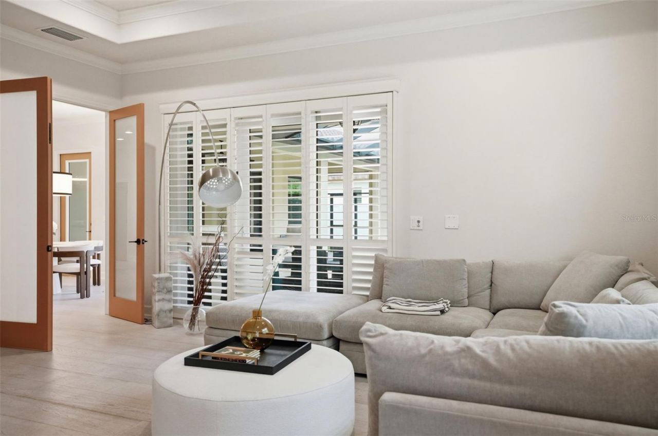 2165 Majestic Oaks Boulevard, Clearwater, FL 33759 Photo