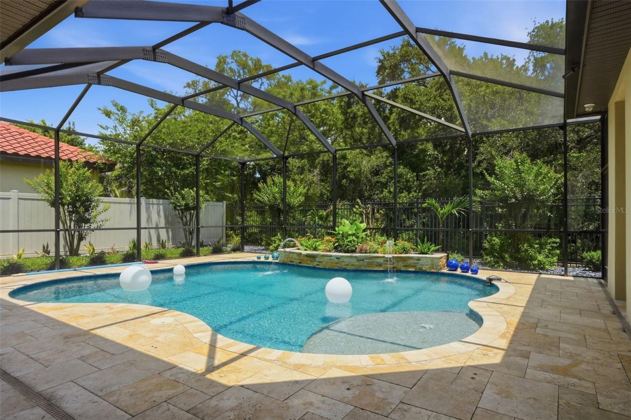 2165 Majestic Oaks Boulevard, Clearwater, FL 33759 Photo