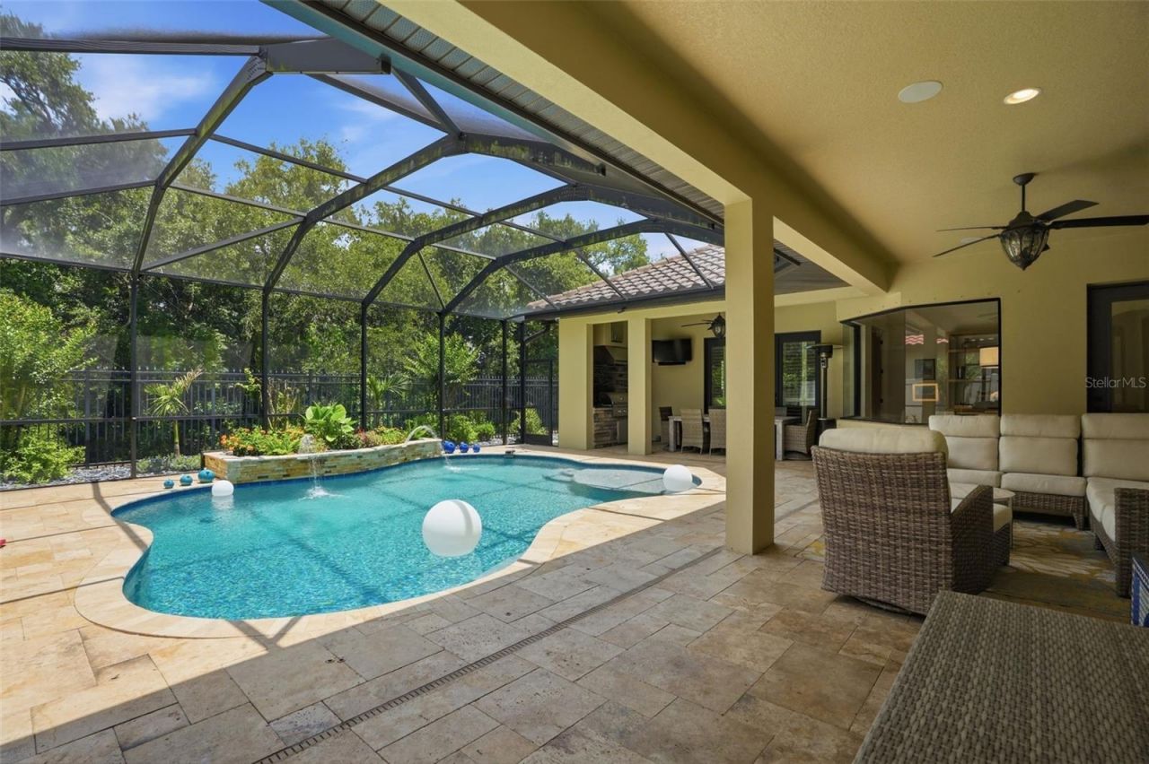 2165 Majestic Oaks Boulevard, Clearwater, FL 33759 Photo