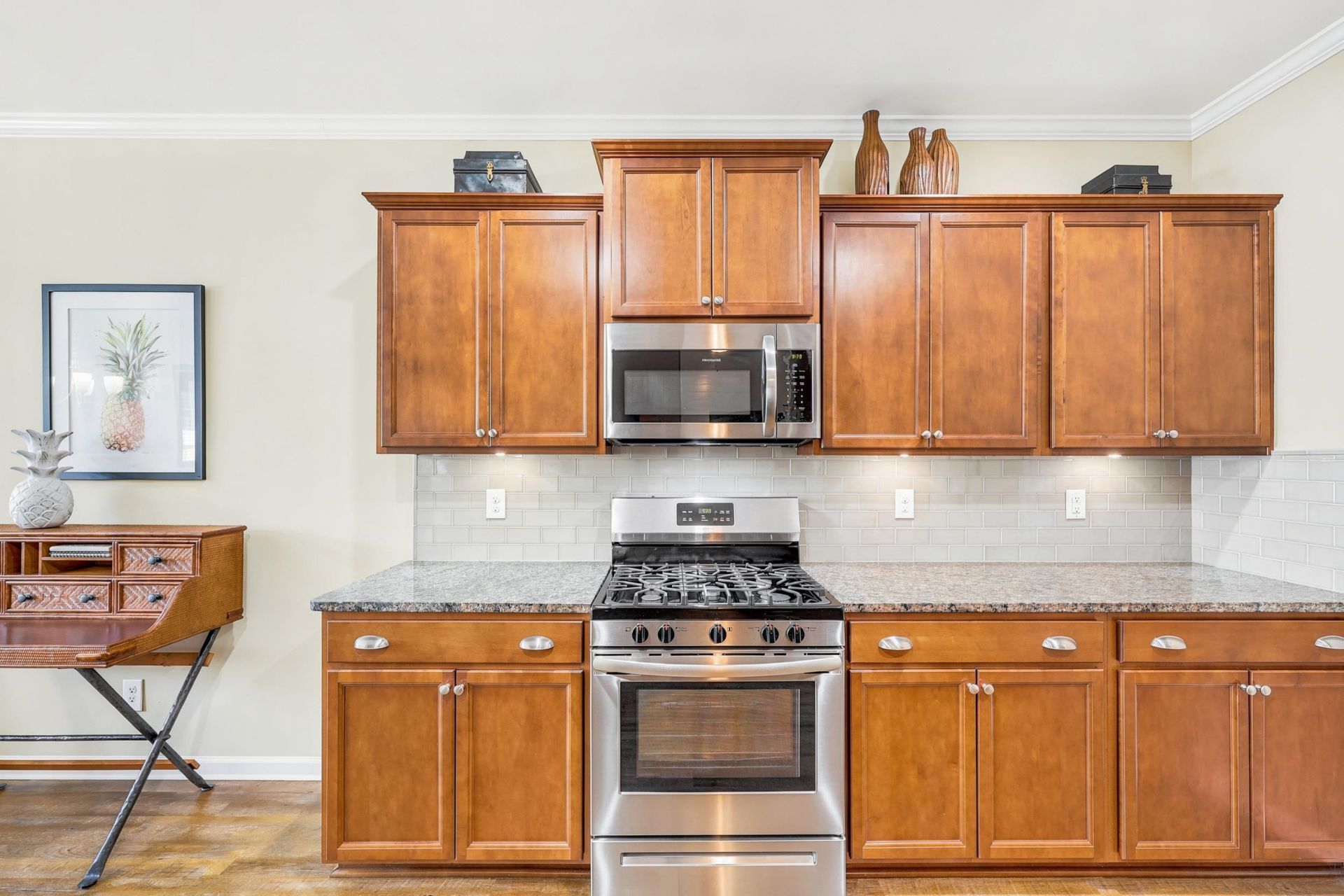 1046 Kennington Ct. Photo 15