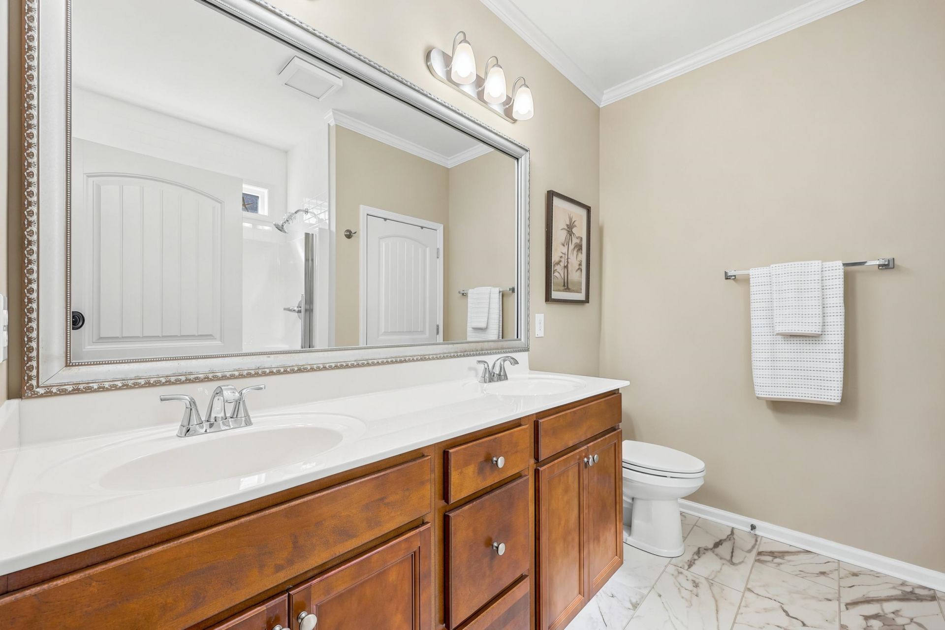 1046 Kennington Ct. Photo 24