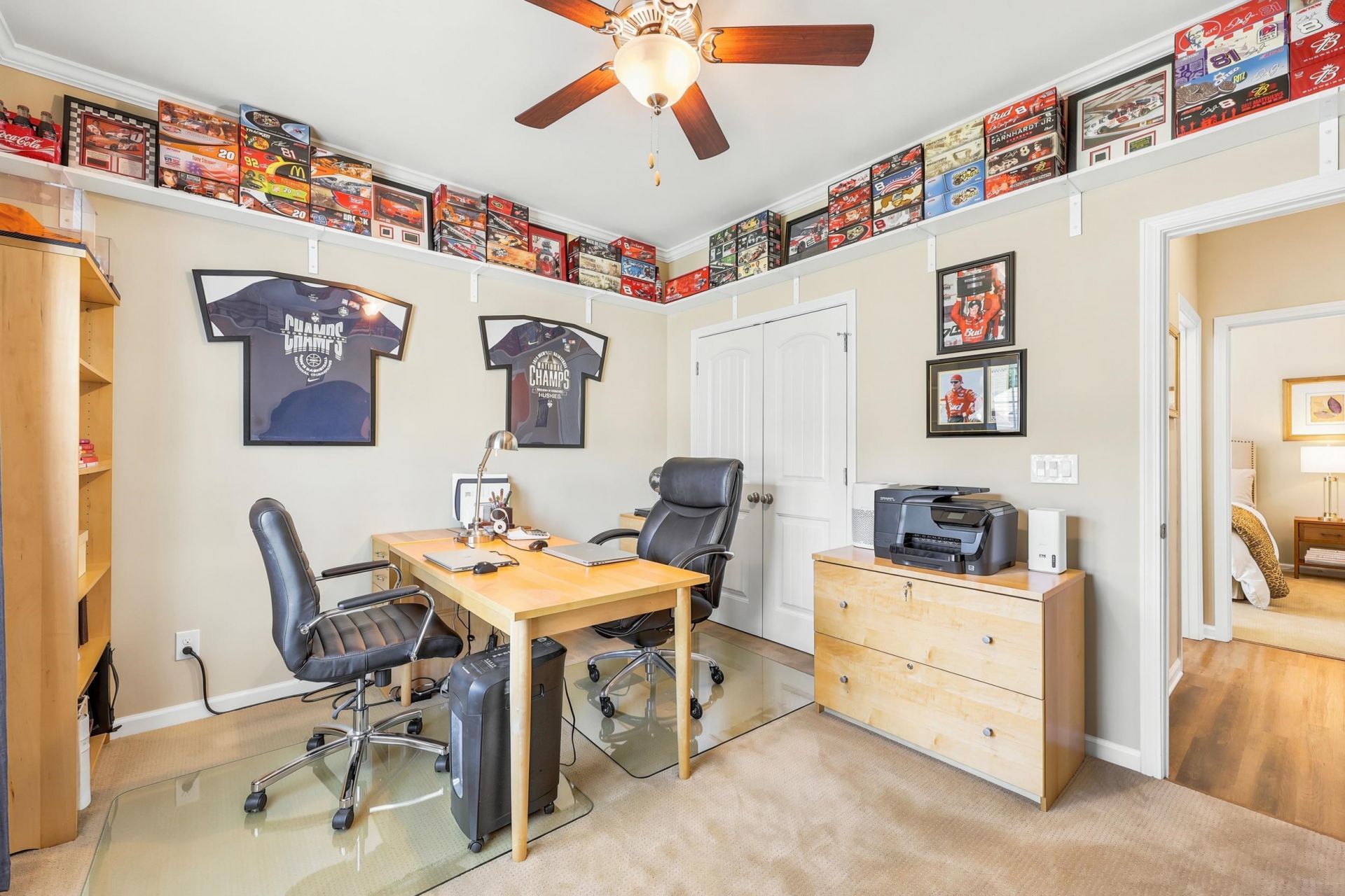 1046 Kennington Ct. Photo 32