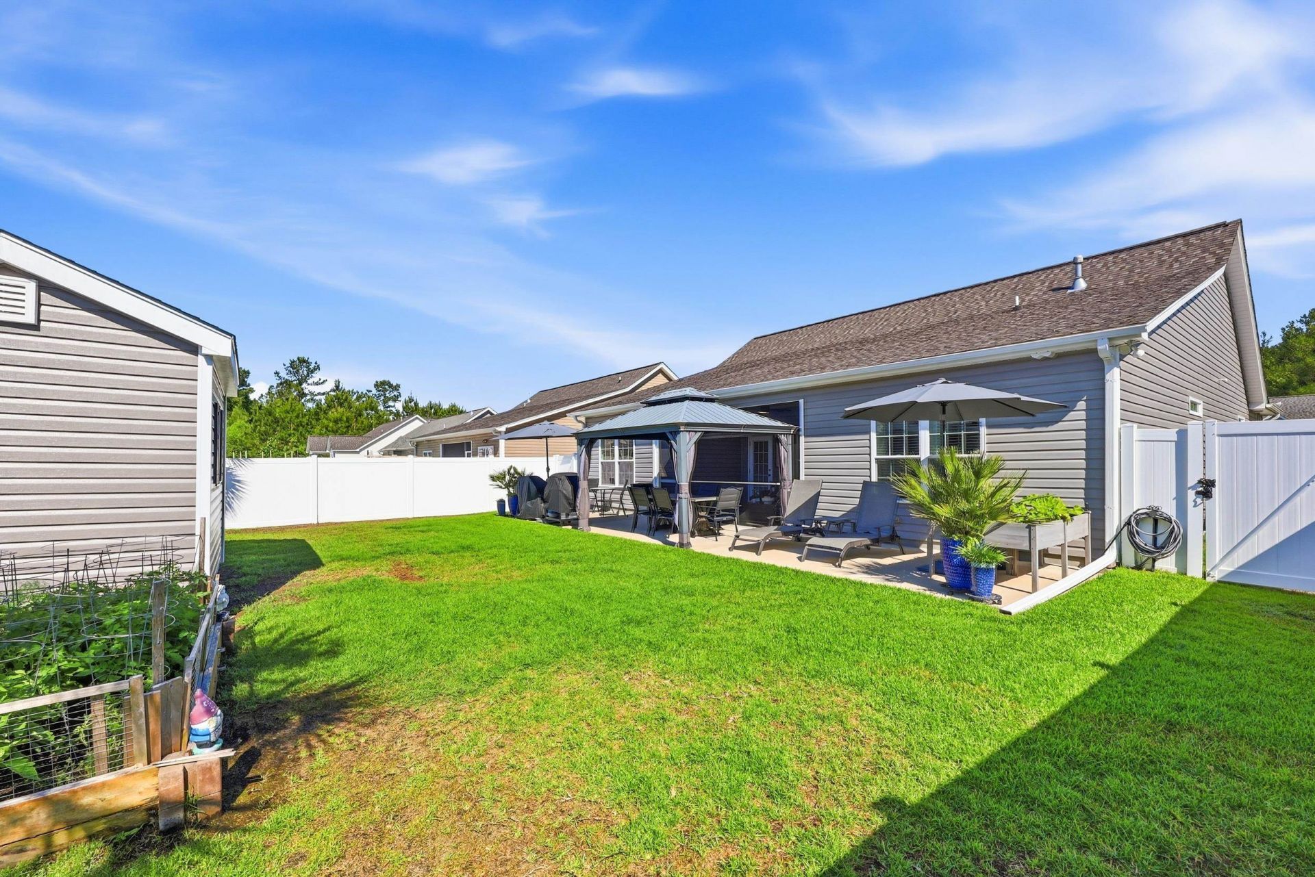 1046 Kennington Ct. Photo 41