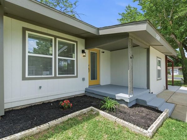 552 Souder Drive, Hurst, TX 76053