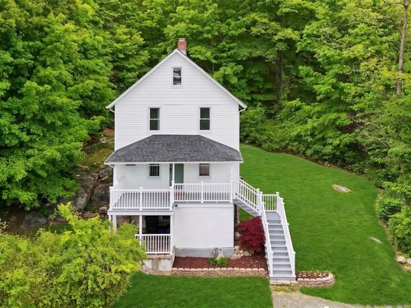 27 Boulder Avenue, Hillburn, NY 10931