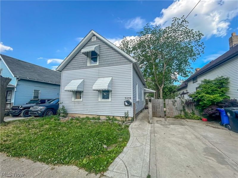 3259 W 50th Street, Cleveland, OH 44102 Photo 2