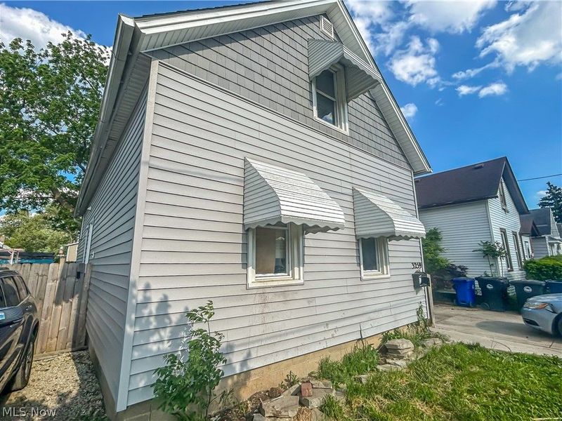 3259 W 50th Street, Cleveland, OH 44102 Photo 3