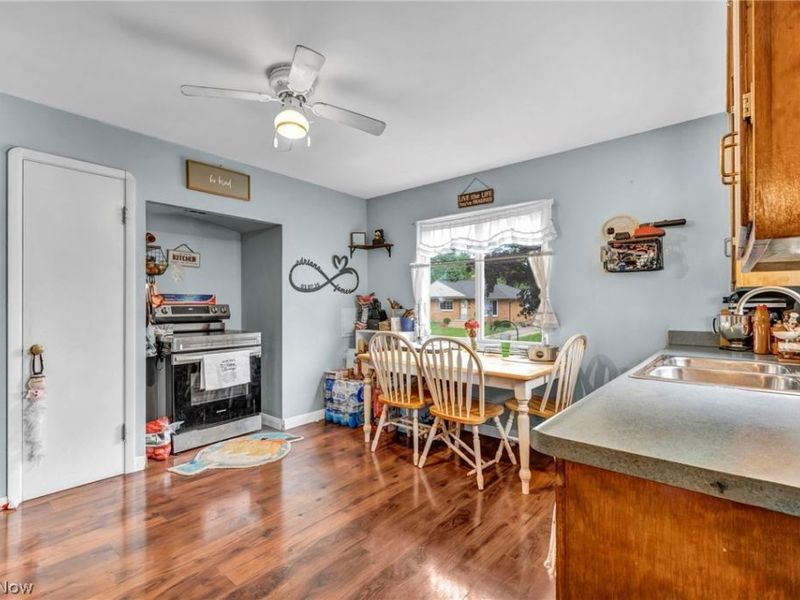 6294 Alexandria Drive, Parma Heights, OH 44130 Photo 14