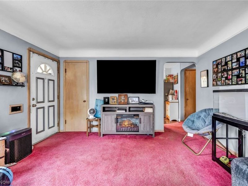 6294 Alexandria Drive, Parma Heights, OH 44130 Photo 5