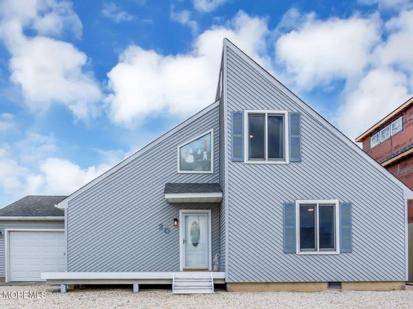 20 Diane Road, Beach Haven West, NJ 08050