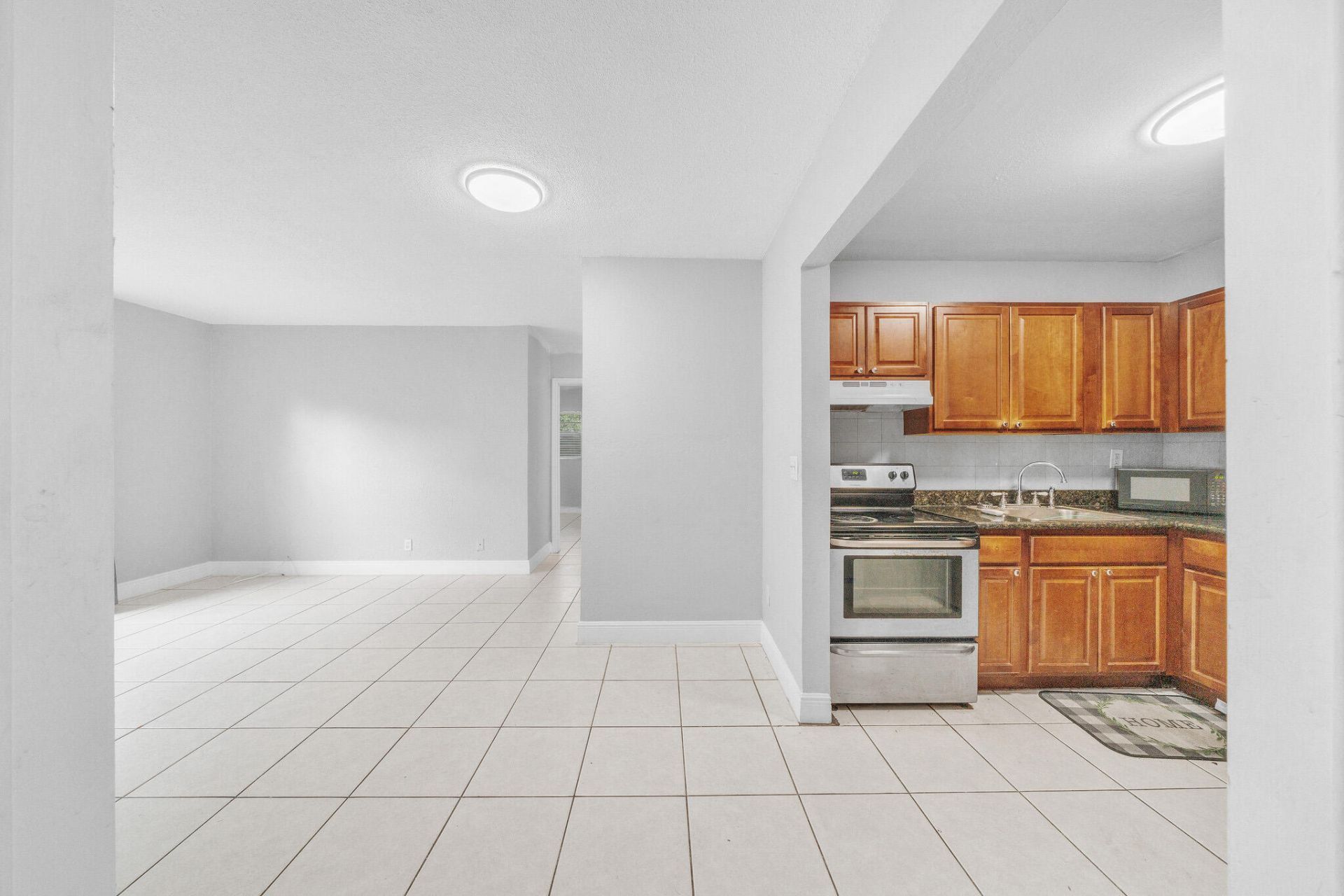 626 SW 14th Avenue, Unit 108, Fort Lauderdale, FL 33312 Photo