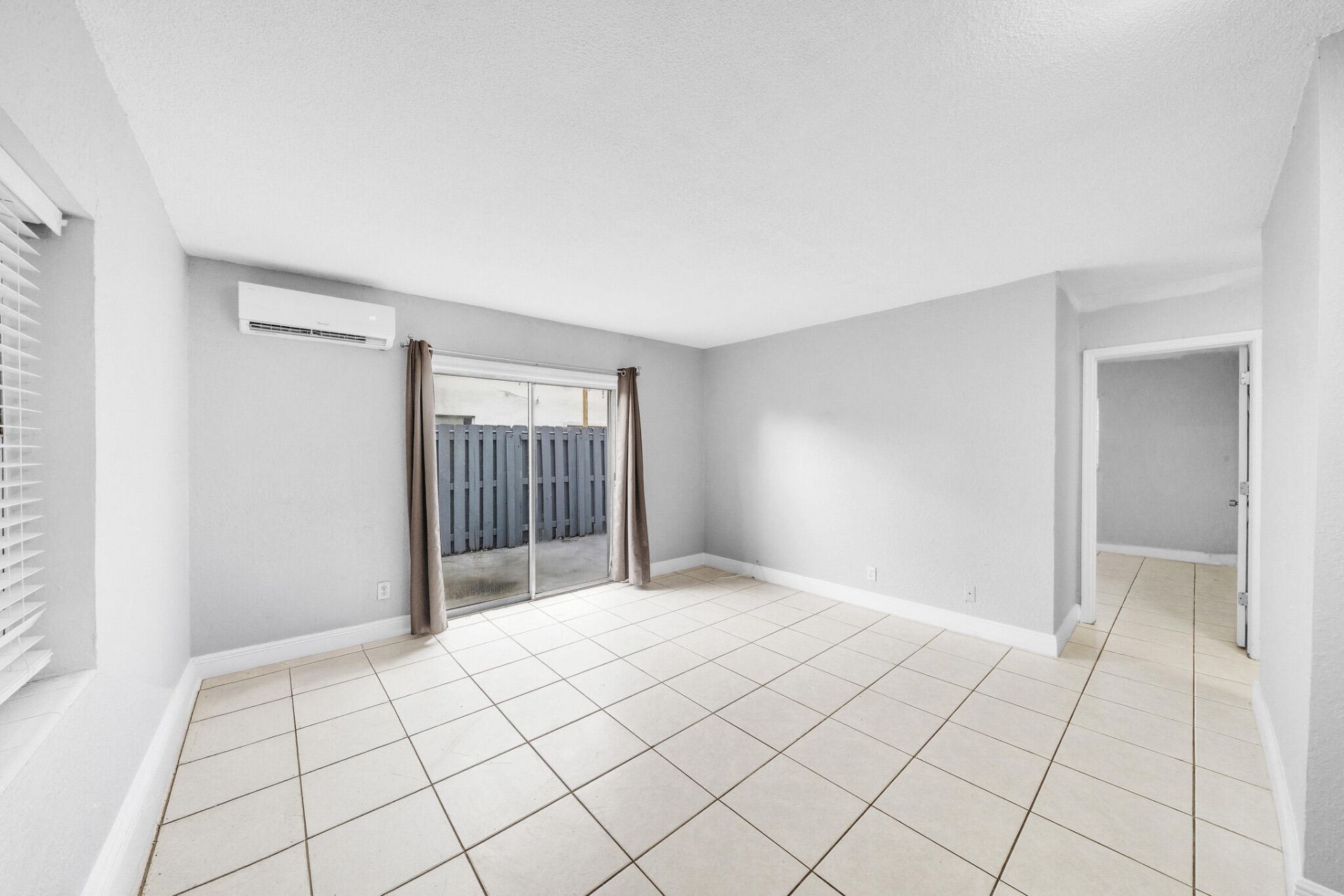 626 SW 14th Avenue, Unit 108, Fort Lauderdale, FL 33312 Photo