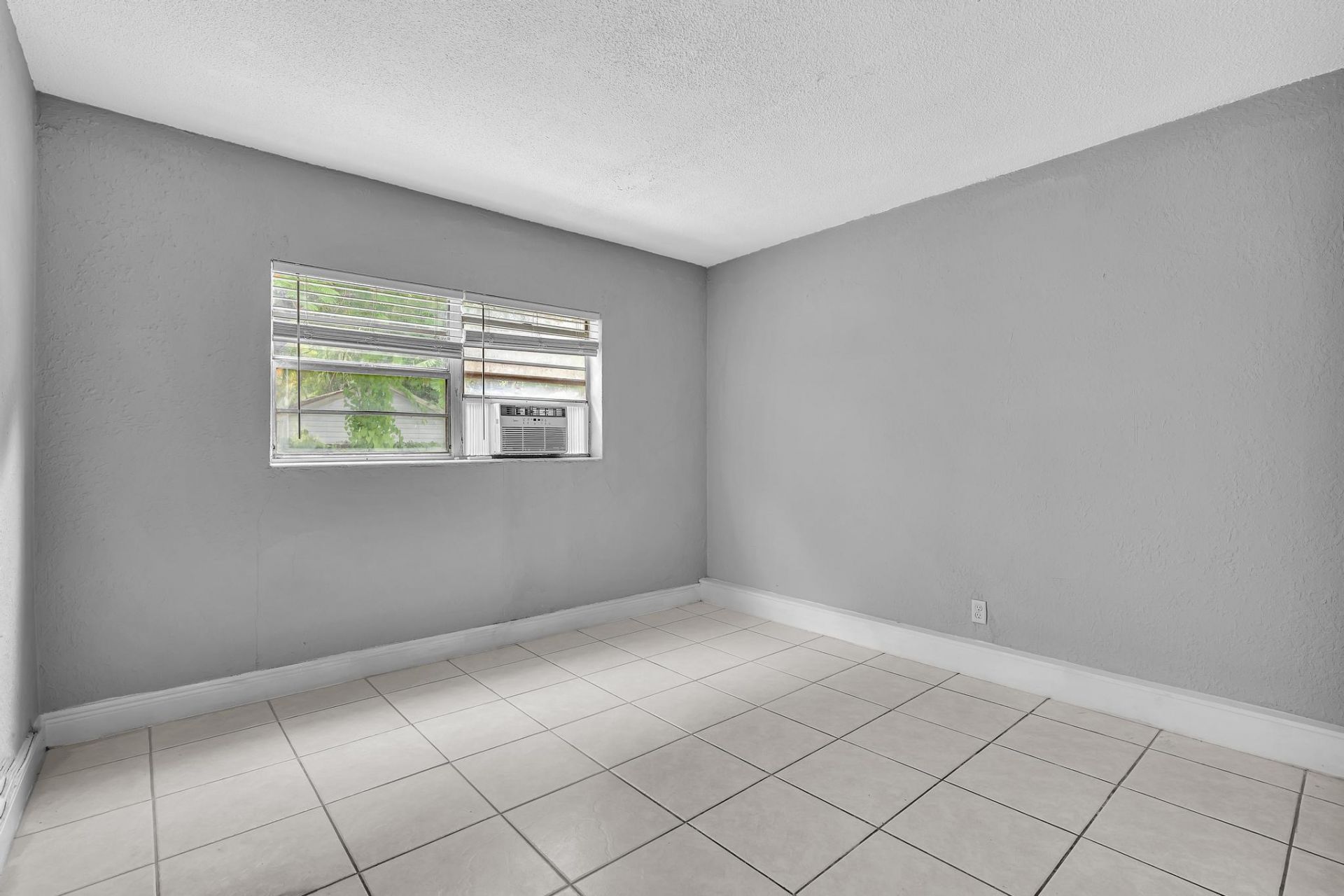 626 SW 14th Avenue, Unit 108, Fort Lauderdale, FL 33312 Photo