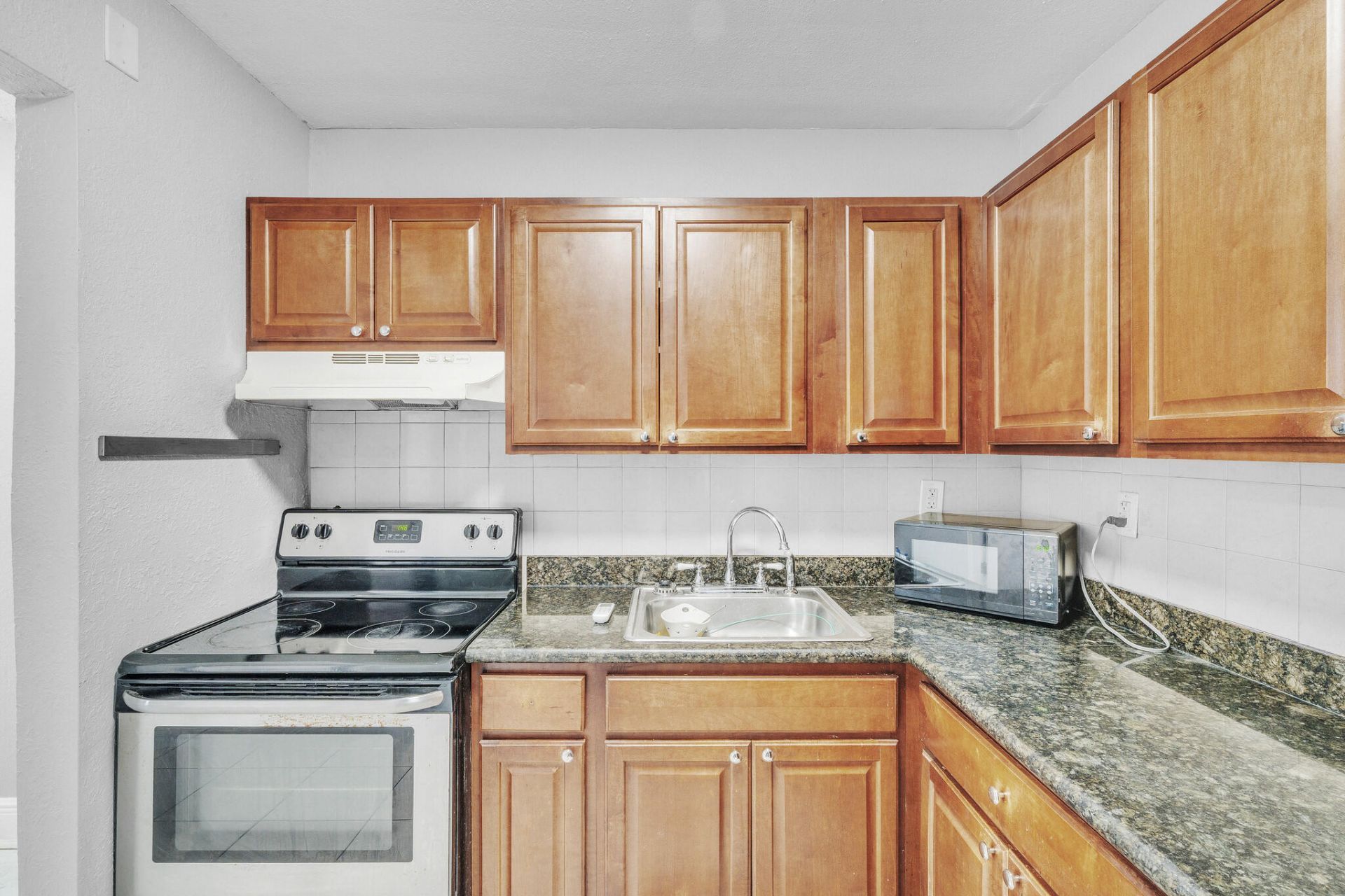 626 SW 14th Avenue, Unit 108, Fort Lauderdale, FL 33312 Photo