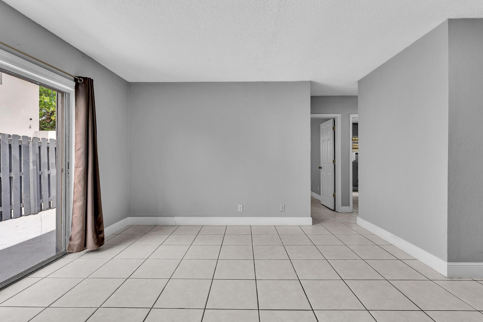 626 SW 14th Avenue, Unit 108, Fort Lauderdale, FL 33312 Photo