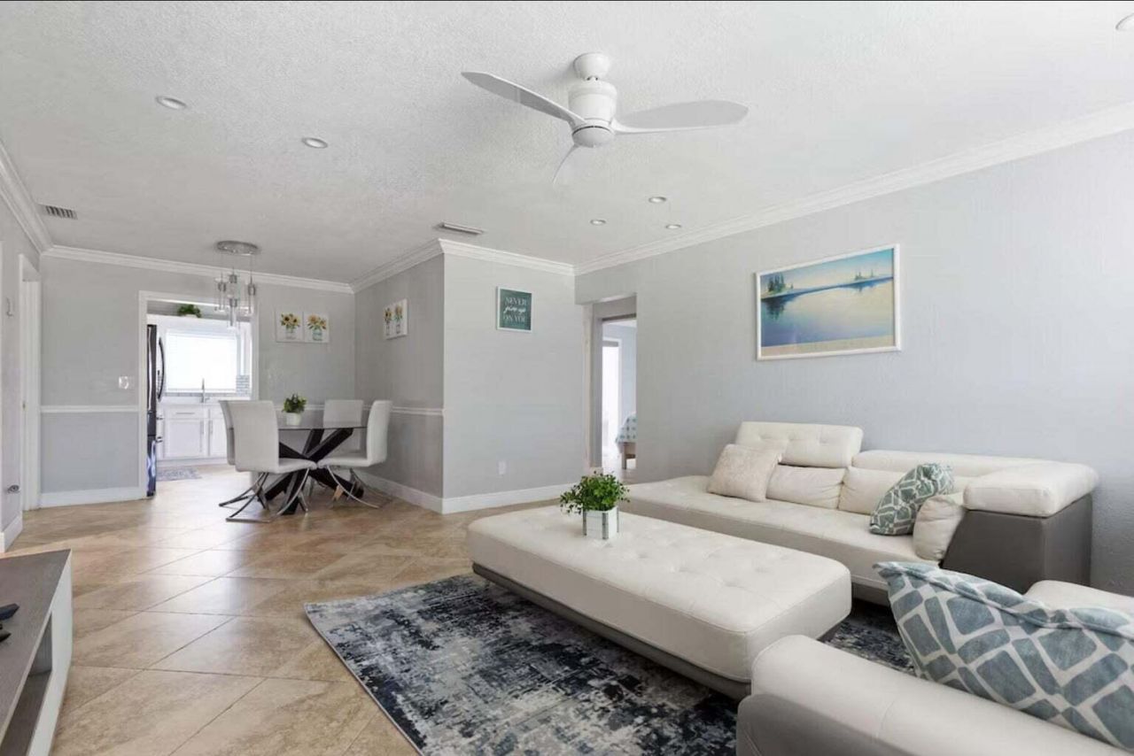 337 Balsam, Palm Beach Gardens, FL 33410 Photo