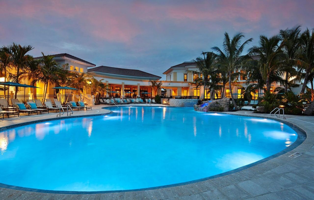 8232 Heritage Club Drive, West Palm Beach, FL 33412 Photo