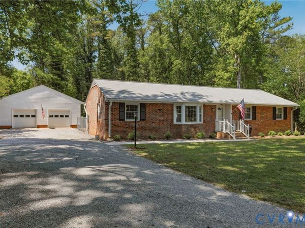 12205 Howards Mill Road, Rockville, VA 23146