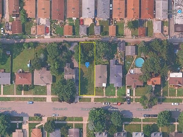 423 Florence Street , Hammond, IN 46324