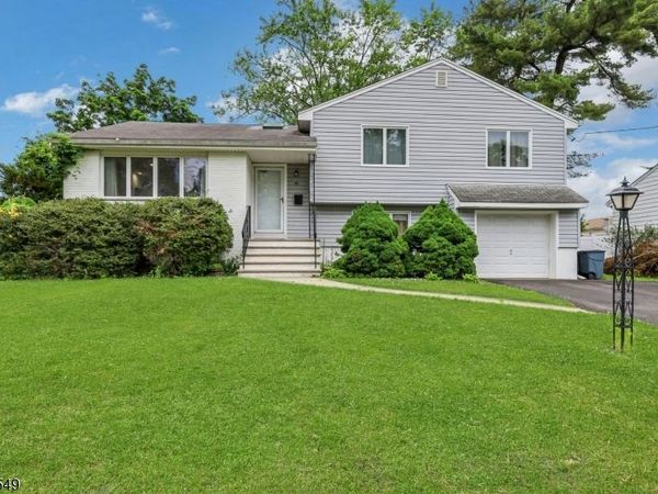 45 Kershner Pl, Fair Lawn, NJ 07410