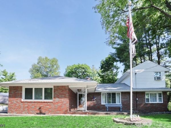 54 Stalter, Wayne, NJ 07470