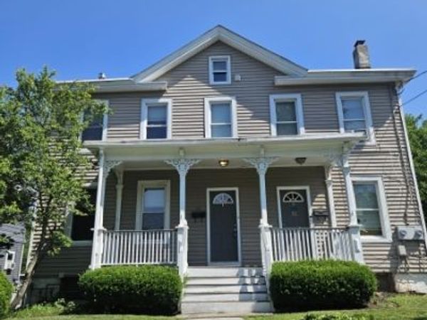 24 Pennsylvania Ave, Flemington, NJ 08822