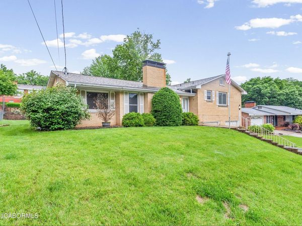 1110 MAJOR DRIVE, Jefferson City, MO 65101