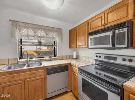 1401 Selmi Drive, Reno, NV 89512 Photo