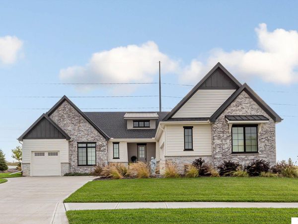 5505 N 199Th Street , Elkhorn, NE 68022