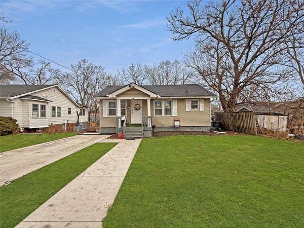 1211 56th Street, Des Moines, IA 50311