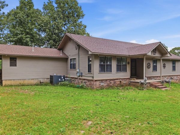 8697 Kristen Circle, Mabelvale, AR 72103