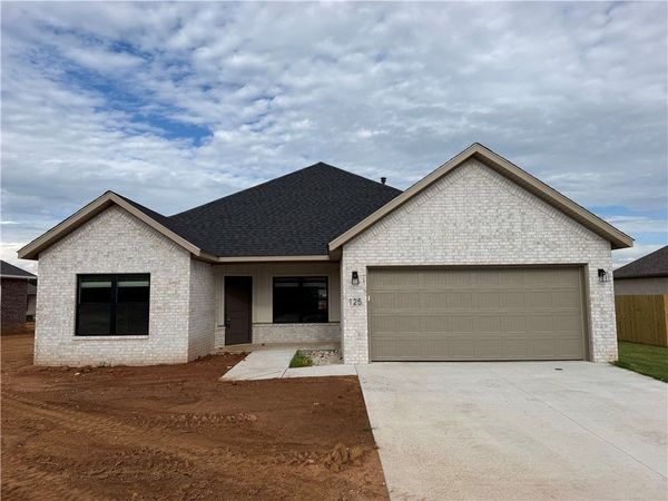 125 N Panther Avenue, Farmington, AR 72730