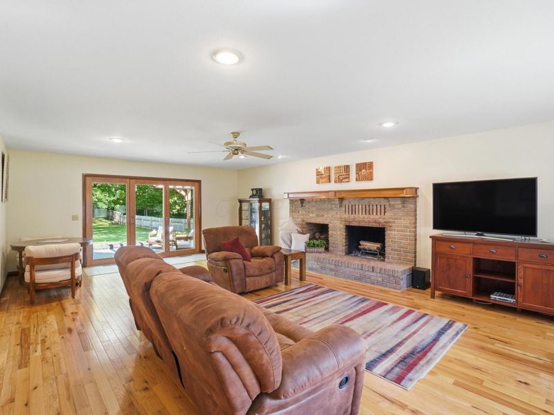 605 Kingfisher Drive, Westerville, OH 43082 Photo 14