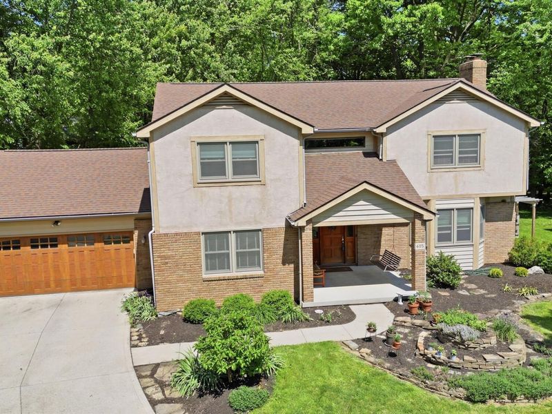 605 Kingfisher Drive, Westerville, OH 43082 Photo 2