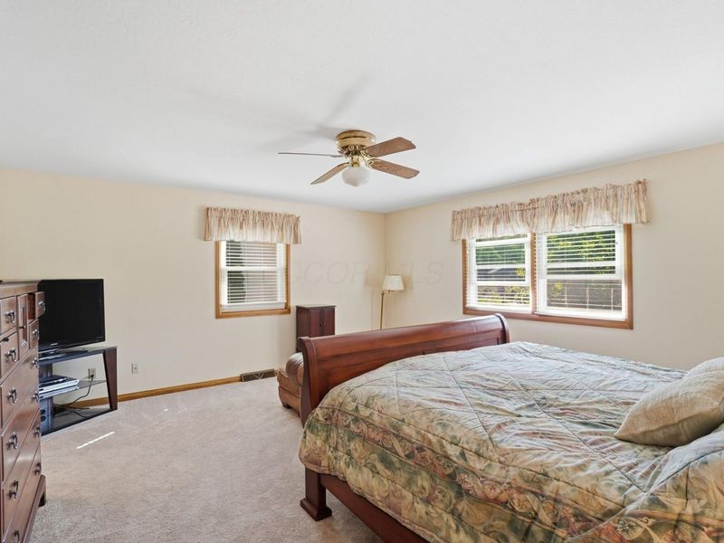 605 Kingfisher Drive, Westerville, OH 43082 Photo 32