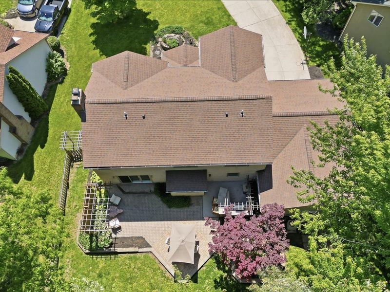 605 Kingfisher Drive, Westerville, OH 43082 Photo 5